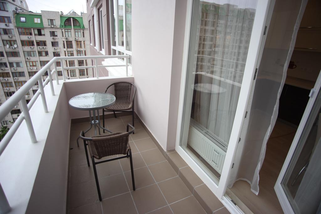 Golfstrim Apartment Odesa Exterior photo